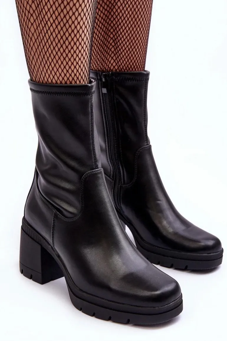 Skórzane Botki Damskie Na Masywnym Obcasie Czarne Fllavie