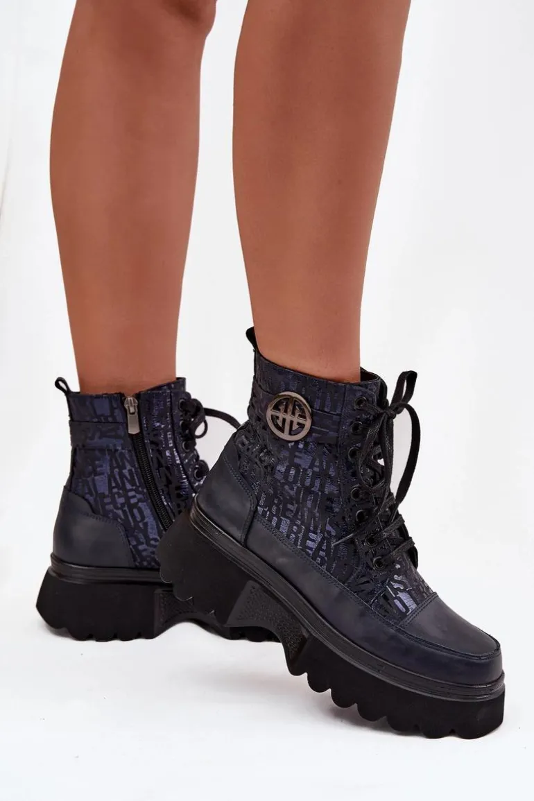 Skórzane Botki Damskie Na Platformie Z Napisami I Ozdobnym Detalem Artiker 57C2271 Granatowe