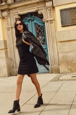 Skórzane Botki Damskie Na Słupku Vinceza 66811 Czarne