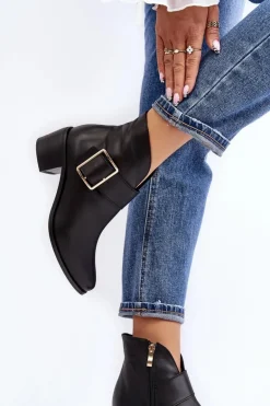 Skórzane Botki Damskie Na Niskim Słupku Z Klamrą Czarne Liliane