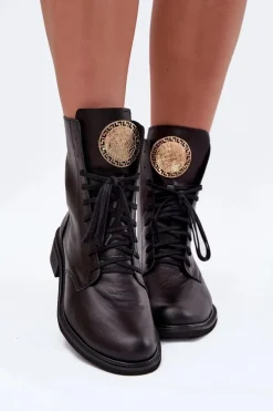Skórzane Botki Damskie Na Płaskim Obcasie Ze Złotym Detalem Zazoo 3084 Czarne