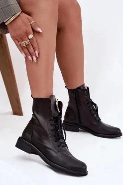 Skórzane Botki Damskie Na Płaskim Obcasie Ze Złotym Detalem Zazoo 3084 Czarne