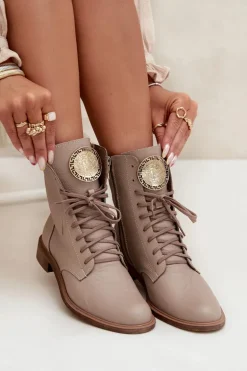 Skórzane Botki Damskie Na Płaskim Obcasie Ze Złotym Detalem Zazoo 3084 Beżowe