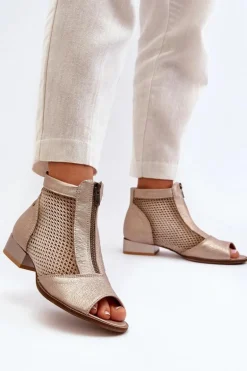 Skórzane Botki Damskie Na Płaskim Obcasie Z Odkrytymi Palcami Maciejka 06413-25 Złote