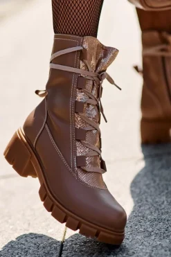 Skórzane Botki Damskie Z Wiązaniem Beżowe Doreli