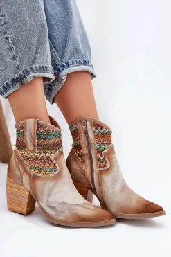 Skórzane Botki Kowbojki Na Słupku Z Ozdobną Plecionką Maciejka 06810-29 Multikolor