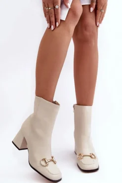 Skórzane Botki Na Obcasie Z Ozdobą Beżowe Pamelinta