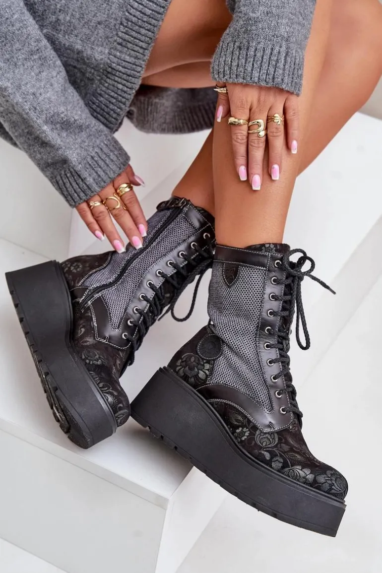 Skórzane Botki Na Platformie I Koturnie Z Wzorzystą Cholewką Maciejka 06720-01 Czarne