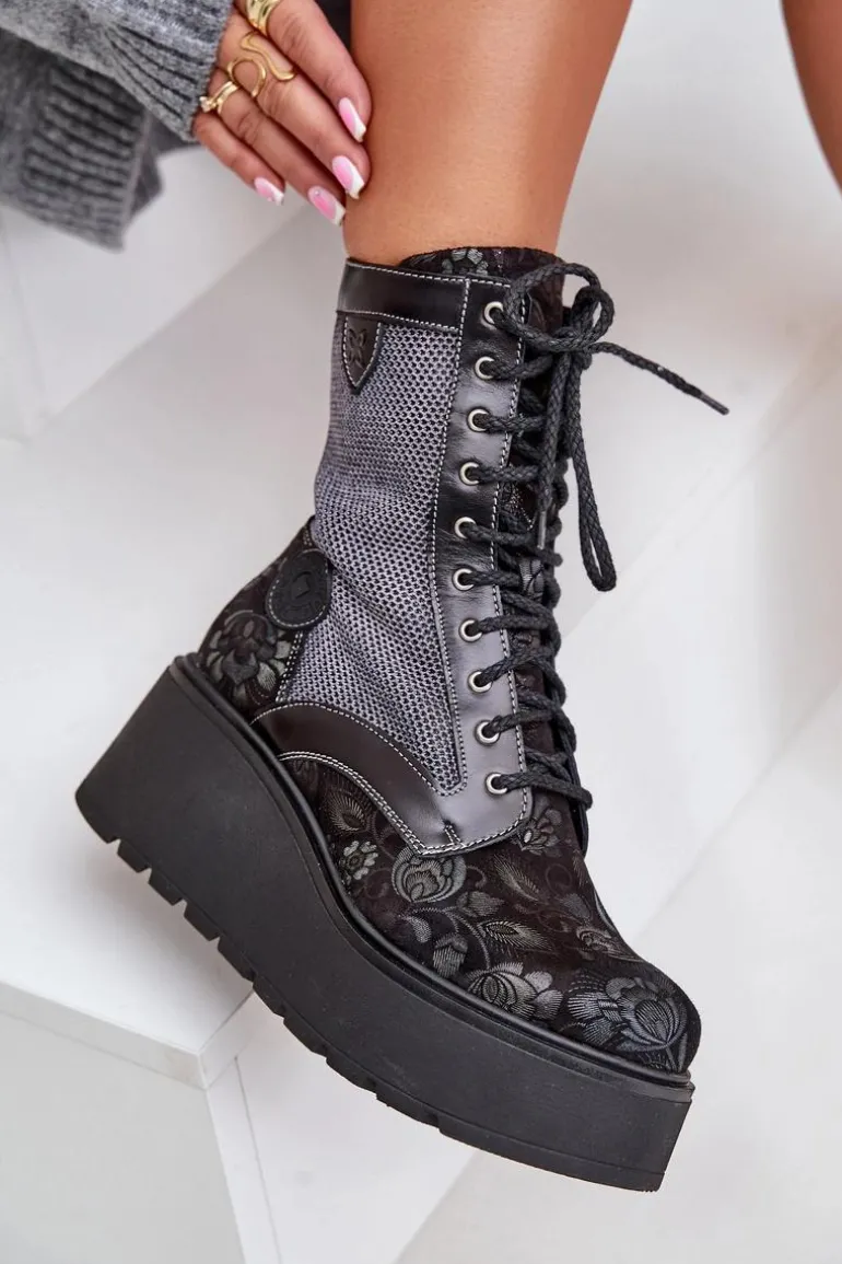Skórzane Botki Na Platformie I Koturnie Z Wzorzystą Cholewką Maciejka 06720-01 Czarne