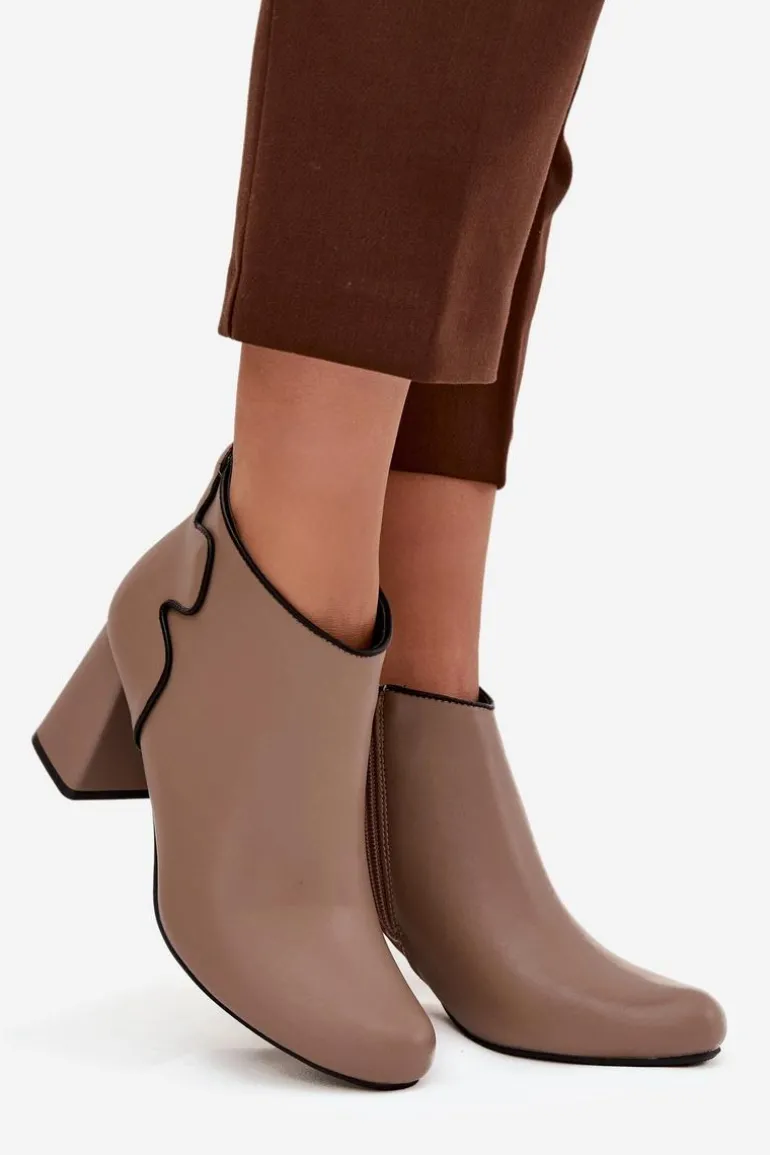 Skórzane Botki Ocieplane Na Słupku Beżowe Ivessara