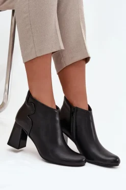 Skórzane Botki Ocieplane Na Słupku Czarne Ivessara