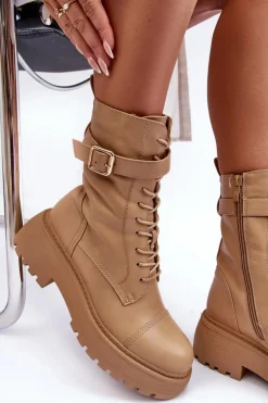 Skórzane Botki Workery Na Płaskim Obcasie Z Klamrą Beżowe Samivlo