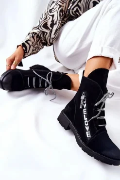 Skórzane Botki Z Ozdobnym Suwakiem Czarne Lomissa