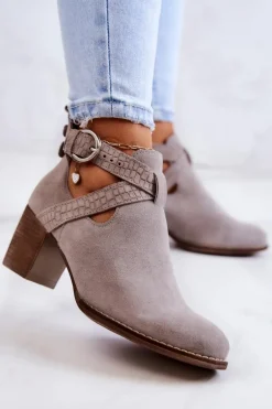 Skórzane Botki Z Wycięciem Na Słupku Szare Axelle