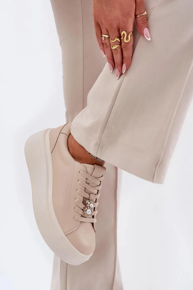 Skórzane Buty Sportowe Damskie Na Platformie Z Przypinką Vinceza 39922 Beżowe