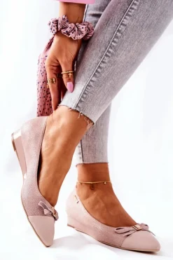 Skórzane Czółenka Na Koturnie Monnari 0590-M04 Jasnoróżowe