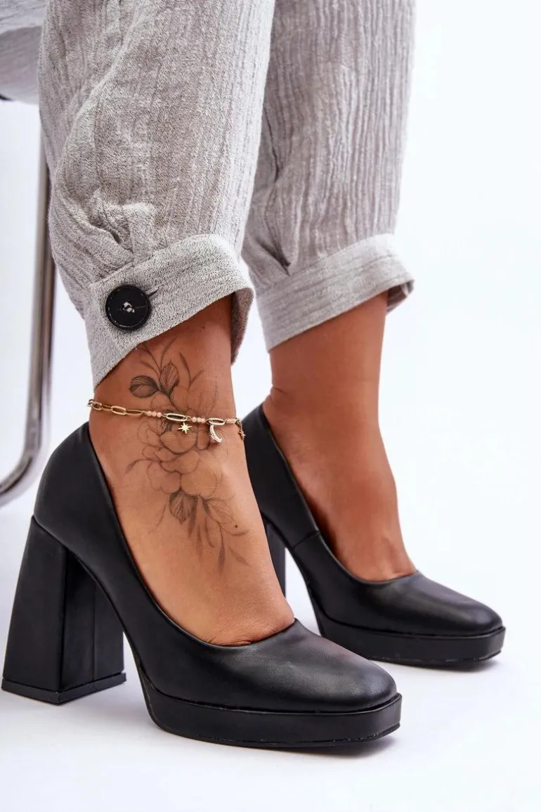 Skórzane Czółenka Na Masywnym Obcasie Czarne Rosalia