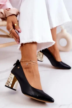 Skórzane Czółenka Na Słupku Maciejka 05334-01 Czarne