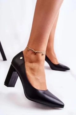 Skórzane Czółenka Na Słupku W Szpic Czarne Larea