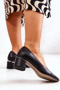 Skórzane Czółenka Nosek W Szpic Czarne Marilyn