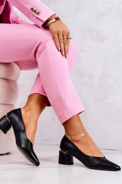 Skórzane Czółenka Nosek W Szpic Granatowe Marilyn