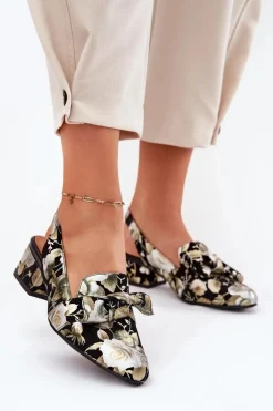 Skórzane Czółenka W Kwiaty Z Kokardą N6539-44 Czarne