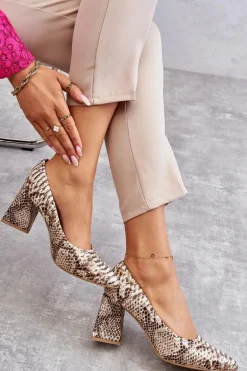 Skórzane Czółenka W Wężowy Wzór Lewski Shoes 3277 Beżowo-Złote