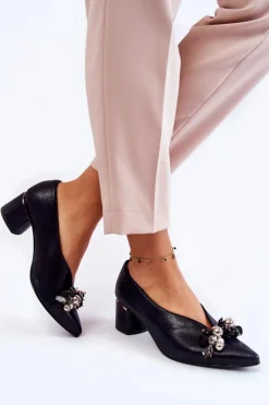 Skórzane Czółenka Z Ozdobą Laura Messi 2487 Granatowe