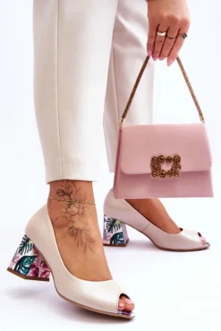 Skórzane Czółenka Z Ozdobnym Obcasem Lewski Shoes 2608/K Beżowy Perłowy