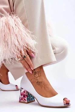 Skórzane Czółenka Z Ozdobnym Obcasem Lewski Shoes 2608/K Biały Groch