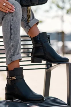 Skórzane Damskie Botki Na Płaskim Obcasie Czarne Lucadi