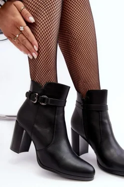 Skórzane Damskie Botki Na Słupku Z Klamrą Czarne Lasima