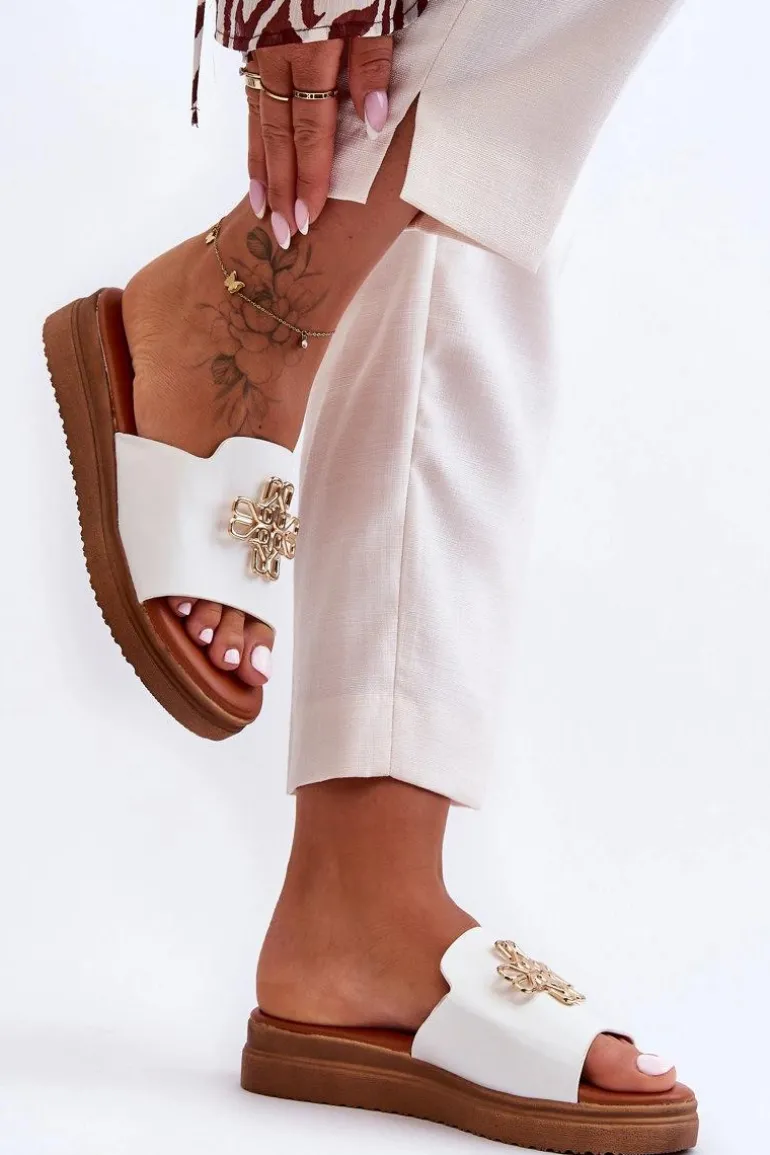 Skórzane Damskie Klapki Na Platformie z Ozdobą Białe Azera