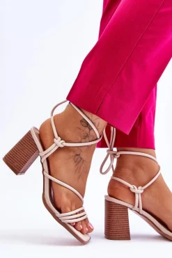 Skórzane Damskie Sandały Na Słupku Beżowe Seyna