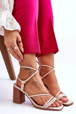 Skórzane Damskie Sandały Na Słupku Beżowe Seyna