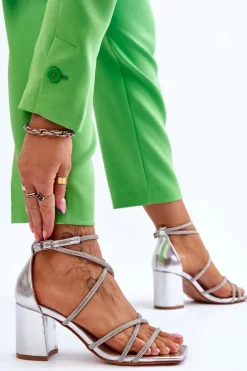 Skórzane Damskie Sandały Z Cyrkoniami Na Obcasie Srebrne Liviano