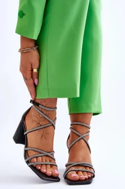 Skórzane Damskie Sandały Z Cyrkoniami Na Obcasie Czarne Liviano