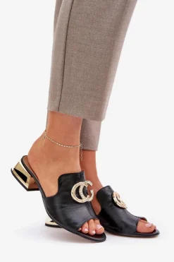 Skórzane Eleganckie Klapki Damskie Na Niskim Obcasie Laura Messi 2874 Czarne