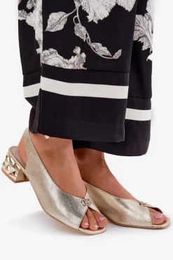 Skórzane Eleganckie Sandały Damskie CheBello 4724 Złote