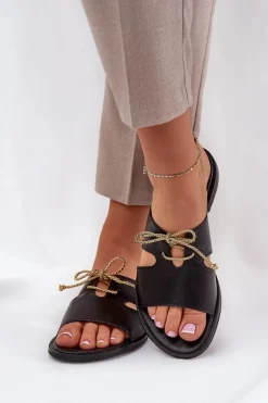 Skórzane Klapki Damskie Na Płaskim Obcasie Zazoo 3022 Czarne