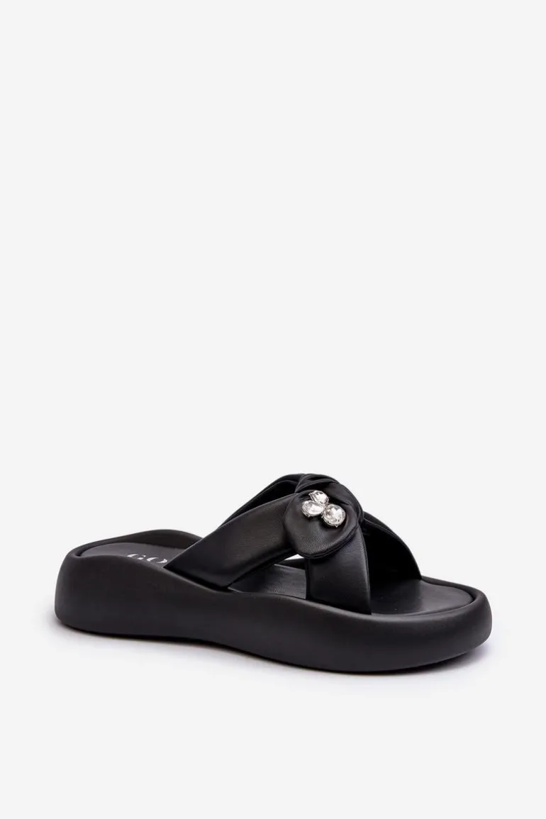 Skórzane Klapki Damskie Na Platformie Czarne GOE NN2N4110