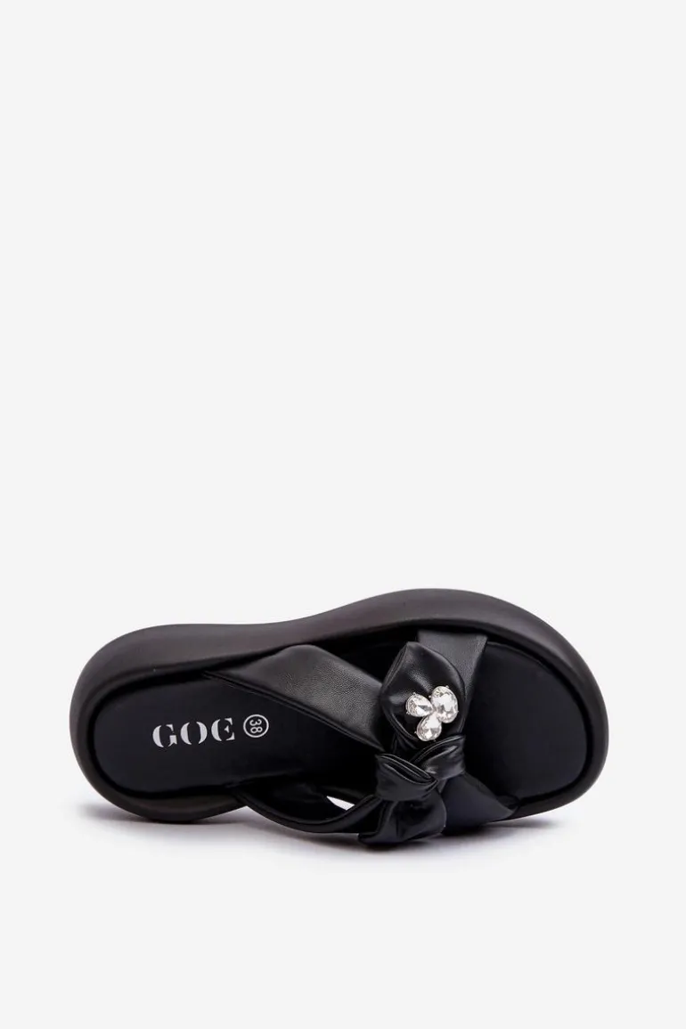 Skórzane Klapki Damskie Na Platformie Czarne GOE NN2N4110