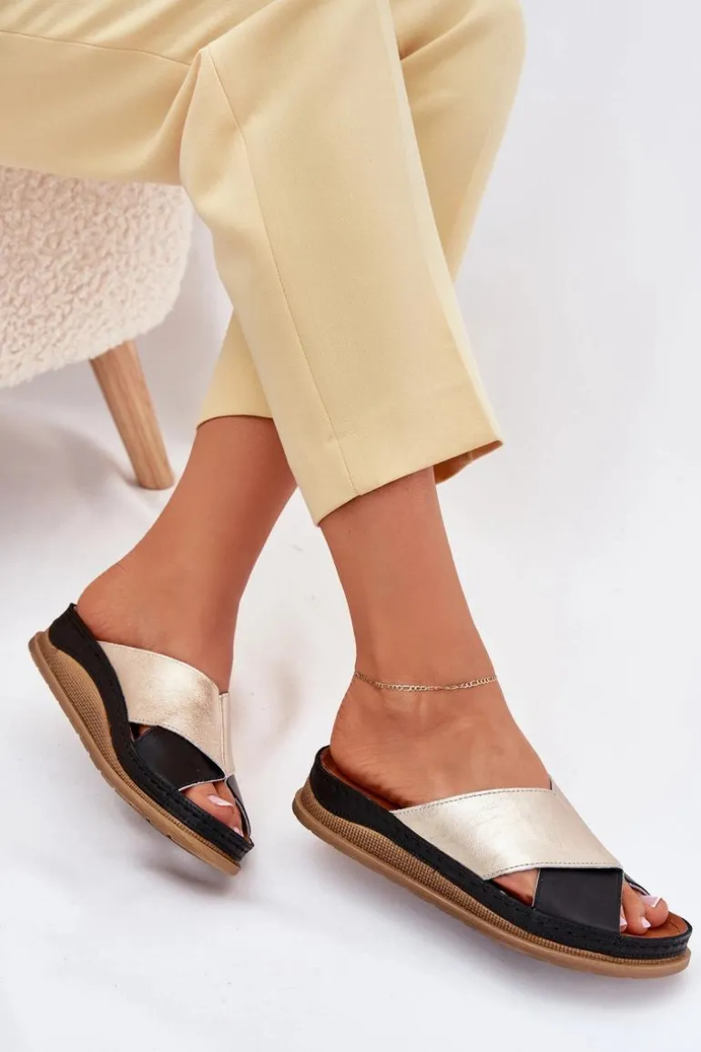 Skórzane Klapki Damskie Na Platformie Maciejka L4986-25 Złoto-Czarne