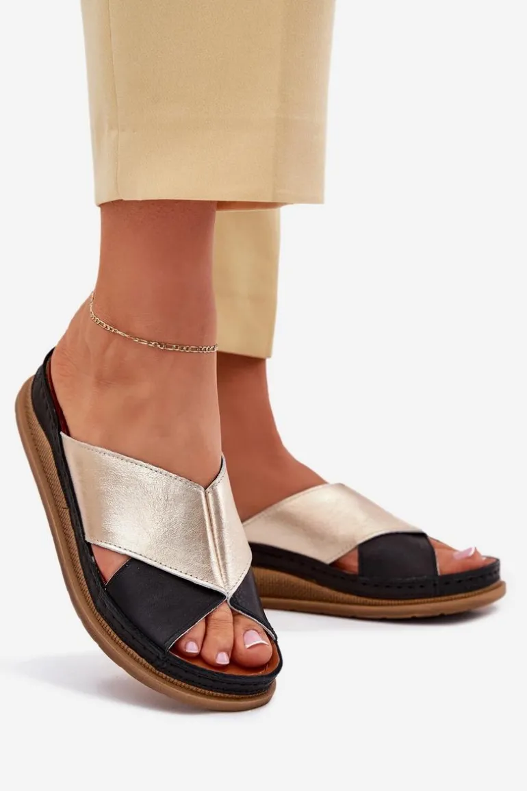 Skórzane Klapki Damskie Na Platformie Maciejka L4986-25 Złoto-Czarne