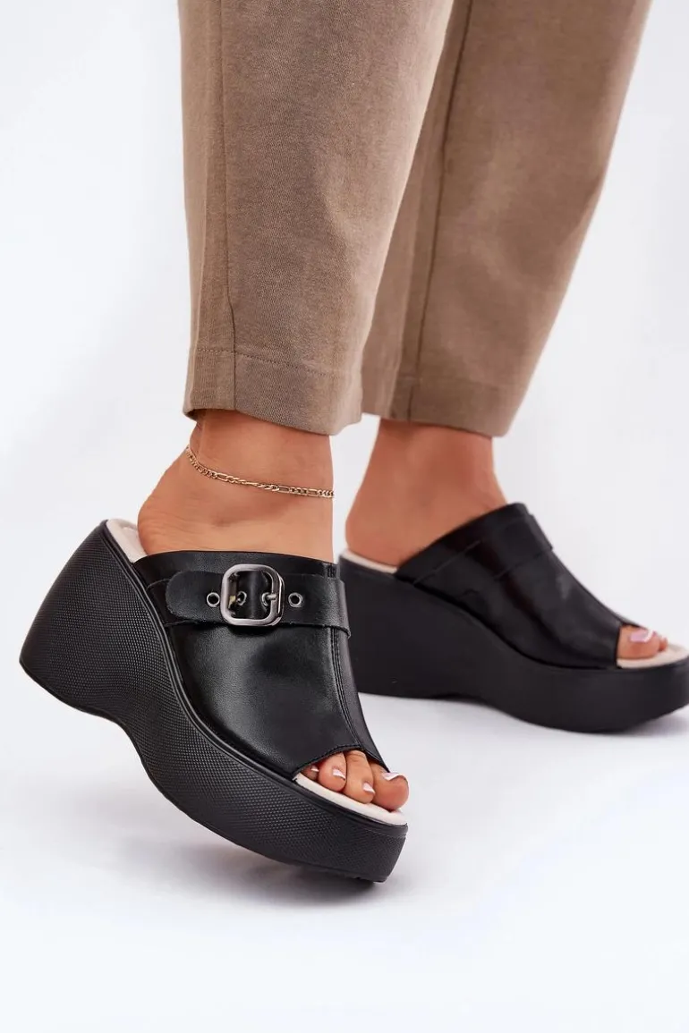 Skórzane Klapki Damskie Na Platformie I Koturnie Z Klamrą S.Barski LR51-542 Czarne