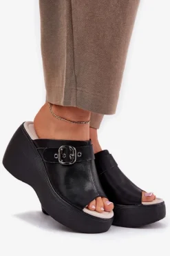 Skórzane Klapki Damskie Na Platformie I Koturnie Z Klamrą S.Barski LR51-542 Czarne