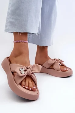 Skórzane Klapki Damskie Na Platformie Różowe GOE NN2N4109