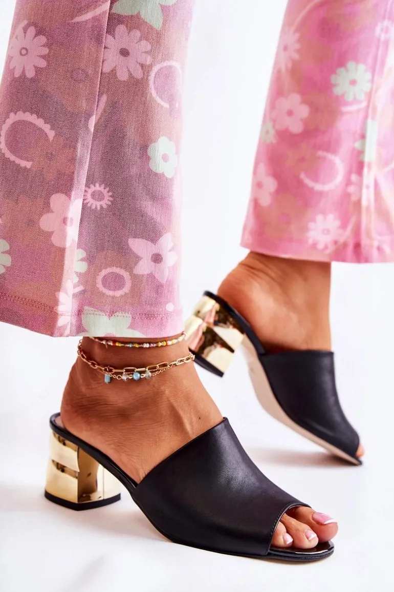 Skórzane Klapki Damskie Na Obcasie Czarne Perry