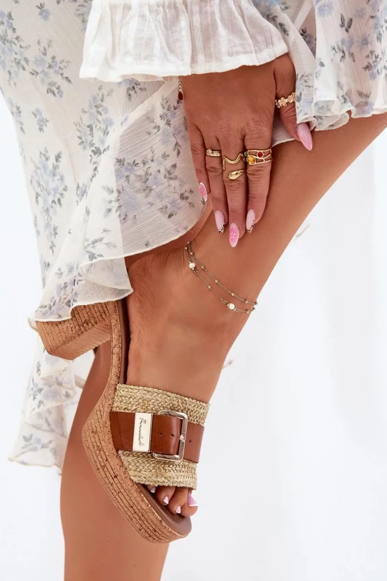 Skórzane Klapki Damskie Na Słupku Z Klamrą I Plecionką Zazoo 40459 Brązowe