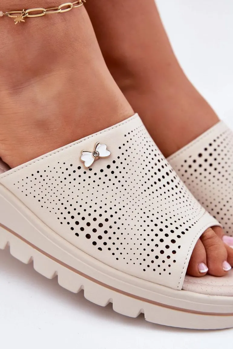 Skórzane Klapki Damskie Na Koturnie Vinceza 41477 Beżowe